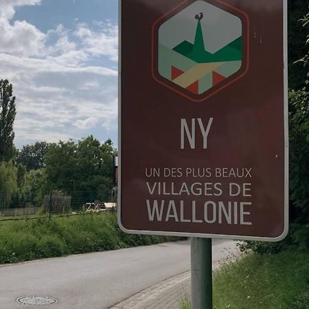 Au Bord Du Ny Villa Hotton Buitenkant foto